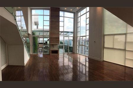 Apartamento à venda com 4 quartos, 218m² em Jardim Morumbi, São Paulo