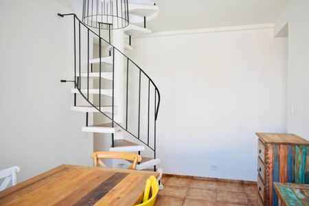 Apartamento à venda com 114m², 2 quartos e 2 vagasSala