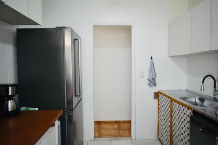 Apartamento à venda com 114m², 2 quartos e 2 vagasCozinha e Área de Serviço