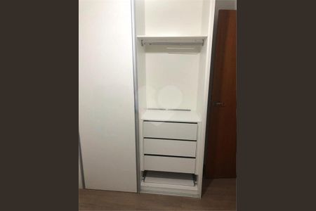 Apartamento à venda com 43m², 2 quartos e 1 vaga
