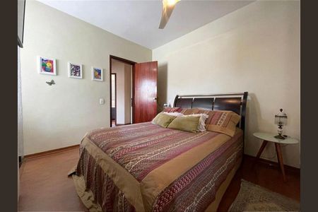 Apartamento à venda com 3 quartos, 156m² em Sagrada Família, Belo Horizonte