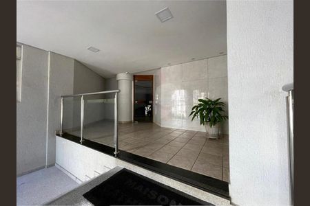 Apartamento à venda com 3 quartos, 156m² em Sagrada Família, Belo Horizonte
