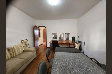 Casa à venda com 5 quartos, 723m² em Mangabeiras, Belo Horizonte