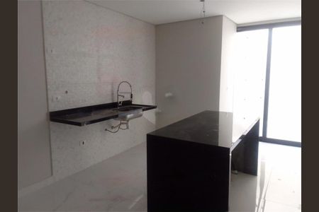 Casa à venda com 140m², 3 quartos e 2 vagas