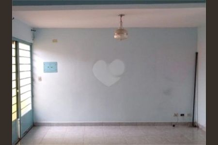 Casa à venda com 3 quartos, 617m² em Penha de França, São Paulo