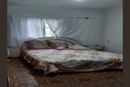 Casa à venda com 3 quartos, 224m² em Indianópolis, São Paulo