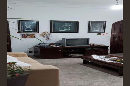 Casa à venda com 3 quartos, 224m² em Indianópolis, São Paulo