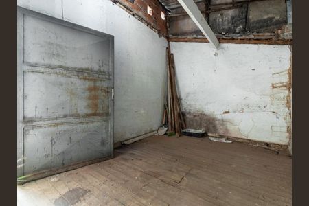 Casa à venda com 3 quartos, 200m² em Cambuci, São Paulo