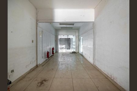 Casa à venda com 200m², 3 quartos e sem vaga