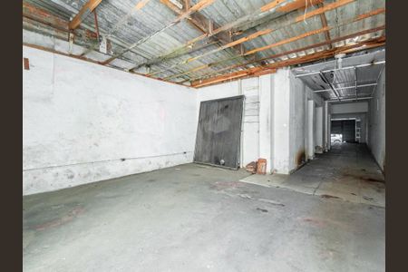Casa à venda com 200m², 3 quartos e sem vaga