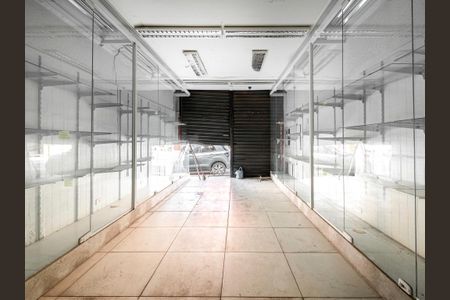 Casa à venda com 200m², 3 quartos e sem vaga