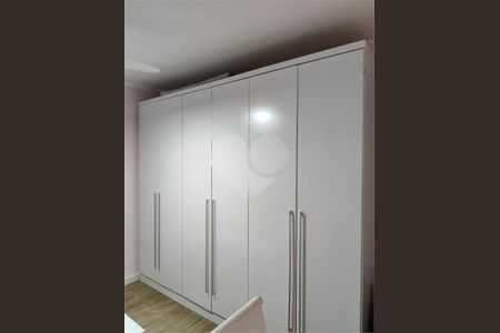 Casa à venda com 70m², 2 quartos e 1 vaga