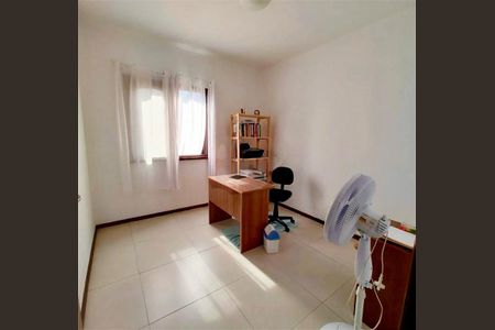 Casa à venda com 3 quartos, 290m² em Jardim Santa Cruz, São Paulo