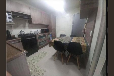 Casa à venda com 84m², 2 quartos e 1 vaga