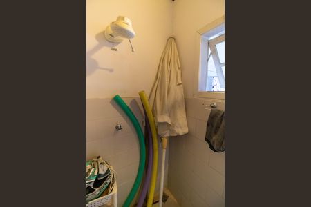 Casa à venda com 720m², 6 quartos e 4 vagas Casa à venda com 720m², 6 quartos e 4 vagasBanheiro de serviço