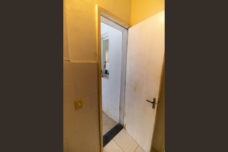 Casa à venda com 720m², 6 quartos e 4 vagas Casa à venda com 720m², 6 quartos e 4 vagasBanheiro de serviço