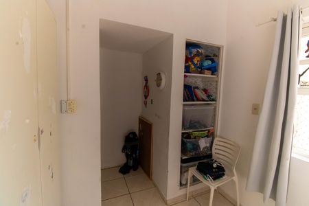 Casa à venda com 720m², 6 quartos e 4 vagas Casa à venda com 720m², 6 quartos e 4 vagasQuarto 3