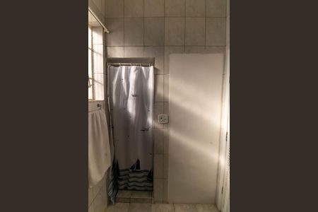 Casa à venda com 720m², 6 quartos e 4 vagas Casa à venda com 720m², 6 quartos e 4 vagasBanheiro Social