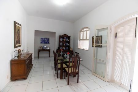 Sala de casa à venda com 6 quartos, 720m² em São Francisco, Niterói