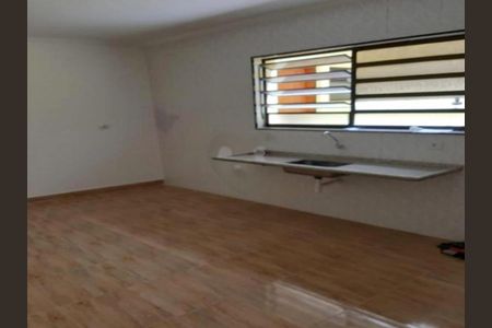 Casa à venda com 3 quartos, 150m² em Vila Euthalia, São Paulo