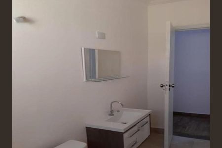 Casa à venda com 3 quartos, 150m² em Vila Euthalia, São Paulo