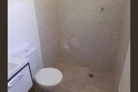 Casa à venda com 3 quartos, 150m² em Vila Euthalia, São Paulo