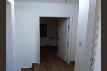 Casa à venda com 3 quartos, 150m² em Vila Euthalia, São Paulo