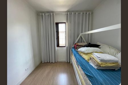 Casa à venda com 250m², 3 quartos e 2 vagas Casa à venda com 250m², 3 quartos e 2 vagasQuarto 2