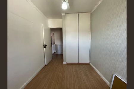 Casa à venda com 250m², 3 quartos e 2 vagas Casa à venda com 250m², 3 quartos e 2 vagasQuarto 1