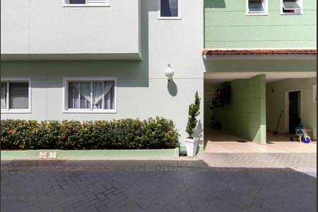 Casa de condomínio à venda com 83m², 3 quartos e 1 vagaFachada da Casa