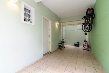 Casa de condomínio à venda com 83m², 3 quartos e 1 vagaGaragem