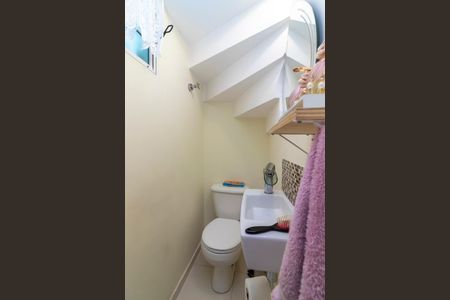 Casa de condomínio à venda com 83m², 3 quartos e 1 vagaLavabo