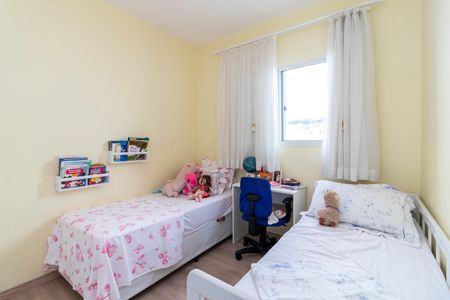 Casa de condomínio à venda com 83m², 3 quartos e 1 vagaQuarto 2