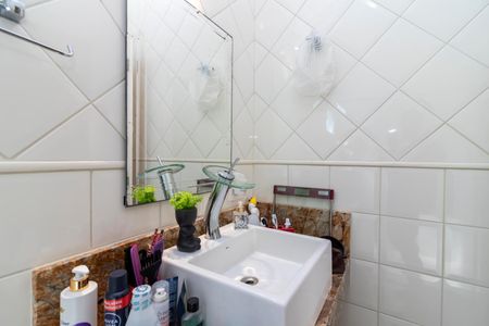 Casa de condomínio à venda com 83m², 3 quartos e 1 vagaBanheiro da Suíte