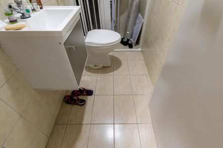 Apartamento para alugar com 210m², 4 quartos e 3 vagasBanheiro de Serviço