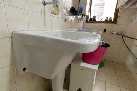 Apartamento para alugar com 210m², 4 quartos e 3 vagasÁrea de Serviço