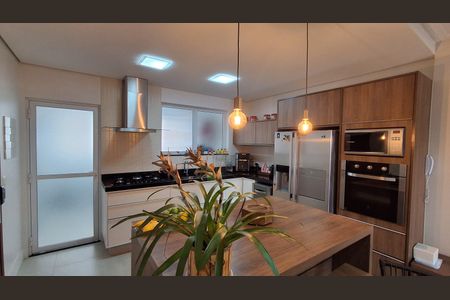 Apartamento à venda com 179m², 3 quartos e 3 vagasCozinha