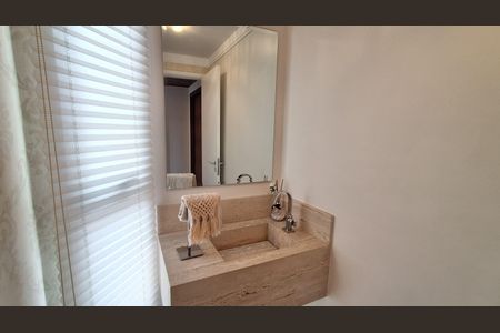 Apartamento à venda com 179m², 3 quartos e 3 vagasLavabo