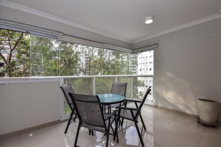 Apartamento à venda com 75m², 2 quartos e 1 vagaVaranda