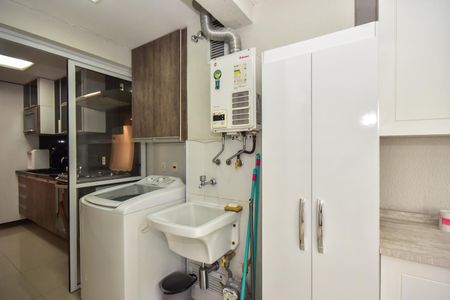 Apartamento à venda com 75m², 2 quartos e 1 vagaÁrea de Serviço