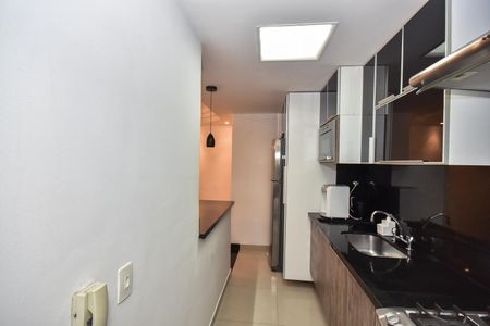 Apartamento à venda com 75m², 2 quartos e 1 vagaCozinha
