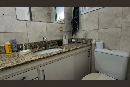 Casa de condomínio à venda com 97m², 2 quartos e 1 vagaBanheiro Social 2