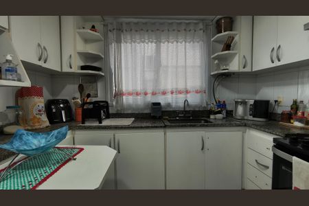 Casa de condomínio à venda com 97m², 2 quartos e 1 vagaCozinha