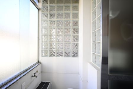 Apartamento à venda com 85m², 2 quartos e sem vagaÁrea de Serviço