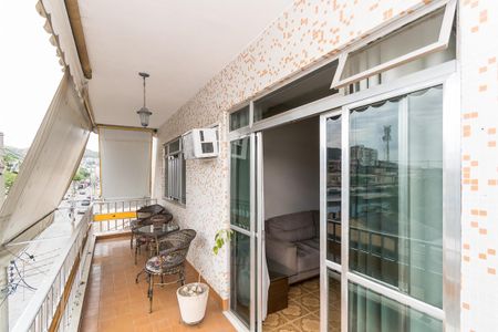 Apartamento à venda com 90m², 2 quartos e 1 vagaVaranda da Sala