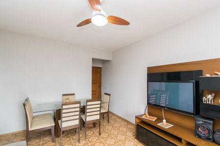 Apartamento à venda com 90m², 2 quartos e 1 vagaSala