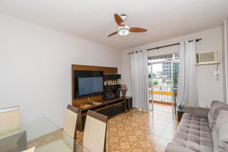 Apartamento à venda com 90m², 2 quartos e 1 vagaSala