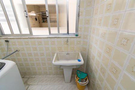 Apartamento à venda com 90m², 2 quartos e 1 vagaÁrea de Serviço