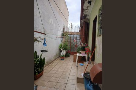 Casa à venda com 171m², 3 quartos e 3 vagas Casa à venda com 171m², 3 quartos e 3 vagasQUINTAL