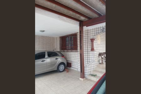 Casa à venda com 171m², 3 quartos e 3 vagas Casa à venda com 171m², 3 quartos e 3 vagasGARAGEM